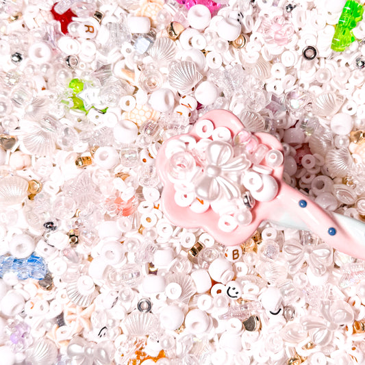 White Bead Confetti 9 Scoop Pack